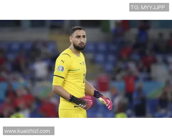 欧洲杯赛场巨星移走可乐引发热议饮品代言价值再度成为焦点