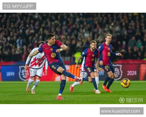 全球足球巨星风采盘点 十大传奇球员精彩瞬间剪辑