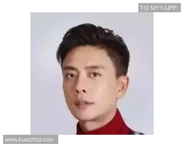 黄宗泽为何被誉为类似国足球星的艺人身份背后的深层原因 黄宗泽为何被誉为类似国足球星的艺人身份背后的深层原因